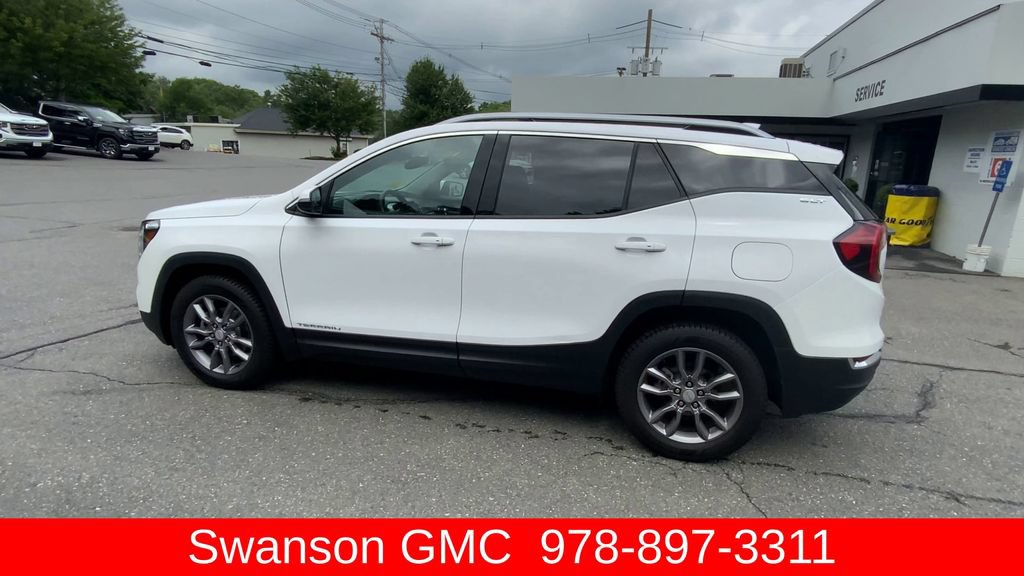 Certified 2023 GMC Terrain SLT AWD/4WD image 7