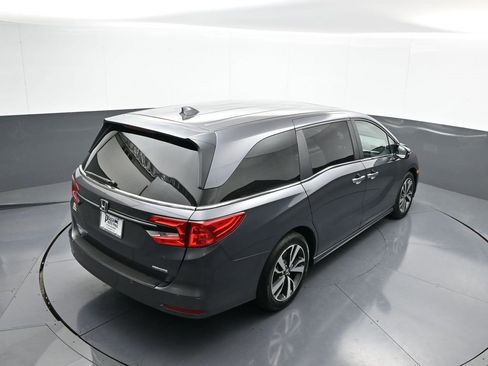 Certified 2024 Honda Odyssey Touring image 39