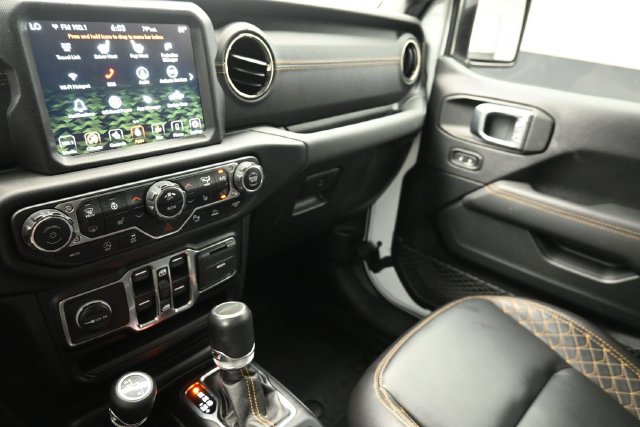 Used 2021 Jeep Gladiator Overland AWD/4WD image 28