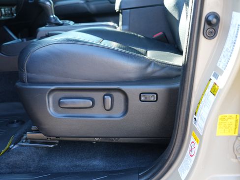 Used 2020 Toyota Tacoma TRD Sport w/ TRD Premium Sport Package image 15