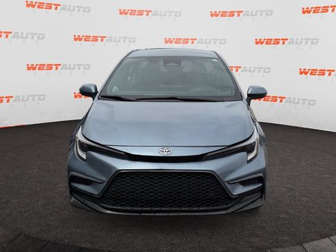 Used 2023 Toyota Corolla SE w/ Carpet Mat Package (TMS) FWD image 8