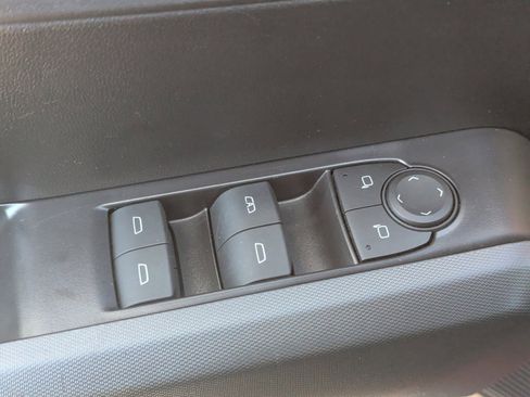 Used 2024 GMC Canyon Elevation w/ Trailering Package image 25