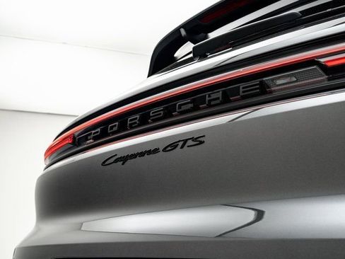 New 2026 Porsche Cayenne GTS image 30