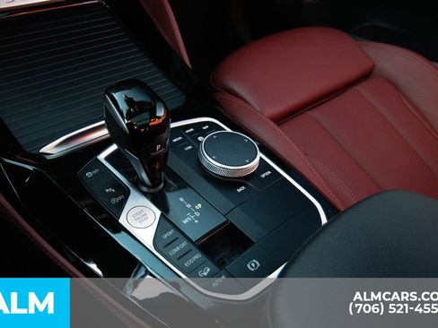 Used 2023 BMW X4 xDrive30i w/ M Sport Package image 12