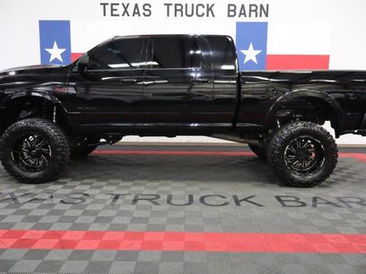 Used 2019 RAM 2500 Laramie w/ Black Appearance Package