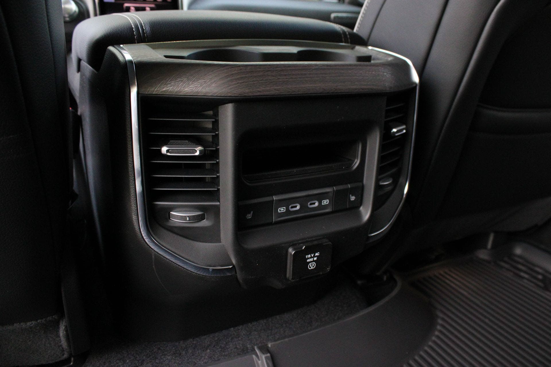 New 2026 RAM 1500 Laramie w/ Night Edition AWD/4WD image 27