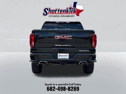 Used 2024 GMC Sierra 1500 Denali w/ Denali Reserve Package AWD/4WD image 7