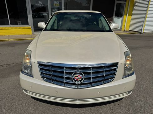 Used 2008 Cadillac DTS FWD image 13