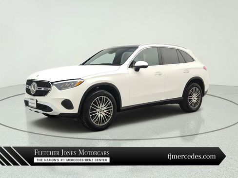 Certified 2026 Mercedes-Benz GLC 300 4MATIC image 1
