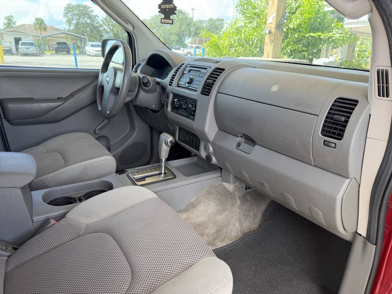 Used 2011 Nissan Frontier S RWD image 20