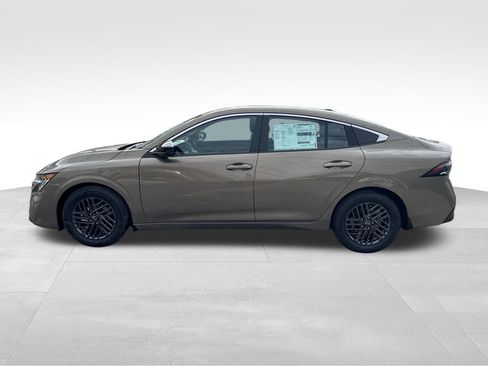 New 2026 Nissan Sentra SV w/ SV Convenience Package FWD image 3