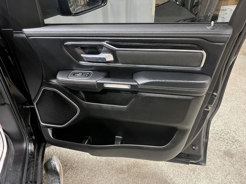 Used 2024 RAM 1500 Laramie AWD/4WD image 21
