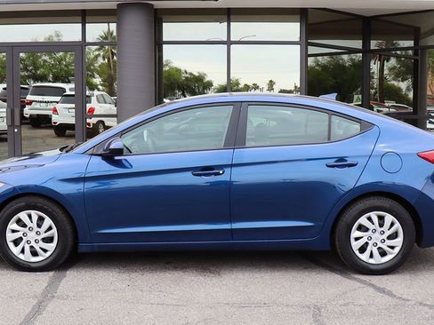 Used 2017 Hyundai Elantra SE FWD image 8