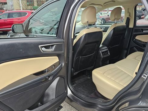 Used 2017 Ford Edge SEL w/ Equipment Group 201A image 14