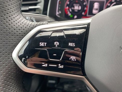 Used 2025 Volkswagen Jetta GLI Autobahn image 23