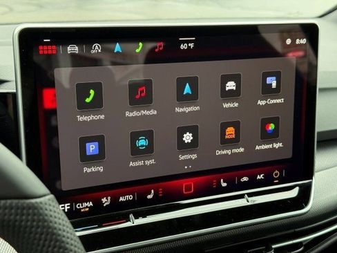 New 2026 Volkswagen GTI SE FWD image 19