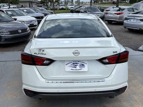 Used 2022 Nissan Altima 2.5 SR FWD image 6