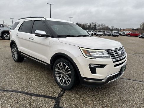 Used 2018 Ford Explorer Platinum image 6