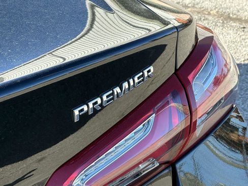 Used 2022 Chevrolet Malibu Premier image 10