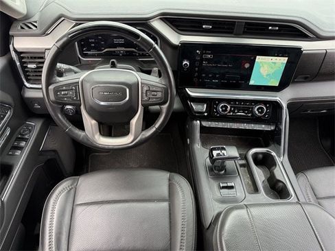 Used 2024 GMC Sierra 1500 Denali image 12