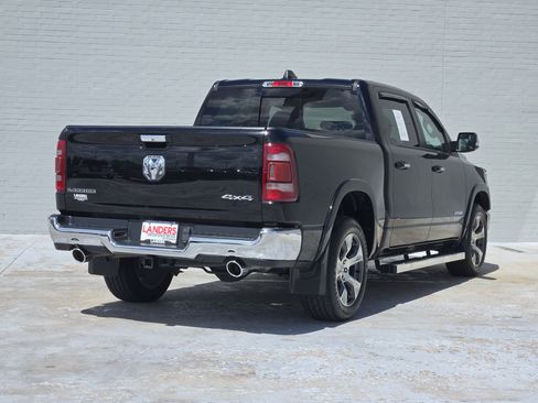 Used 2022 RAM 1500 Laramie AWD/4WD image 8
