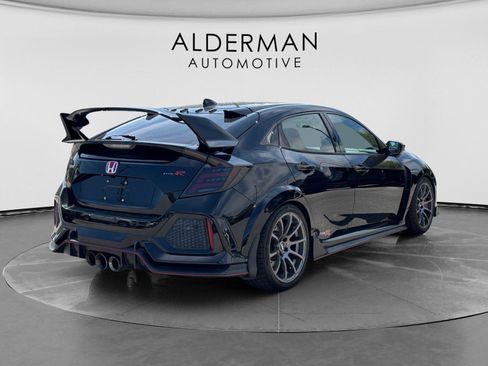 Used 2017 Honda Civic Type R image 5