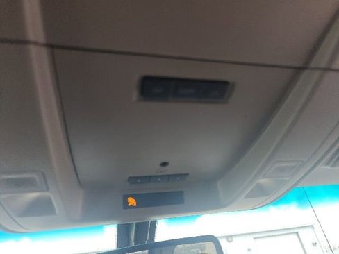 Used 2014 GMC Sierra 1500 SLE image 24