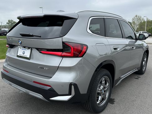 Used 2025 BMW X1 xDrive28i w/ Convenience Package AWD/4WD image 10