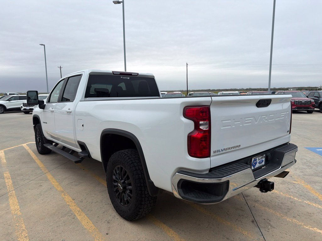 Used 2021 Chevrolet Silverado 3500 LT w/ Convenience Package AWD/4WD image 5
