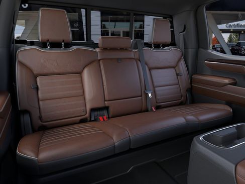 New 2026 GMC Sierra 1500 Denali Ultimate AWD/4WD image 17