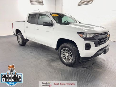 Used 2023 Chevrolet Colorado LT w/ LT Convenience Package II RWD image 3