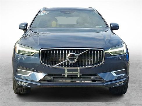 Used 2020 Volvo XC60 T5 Inscription image 2