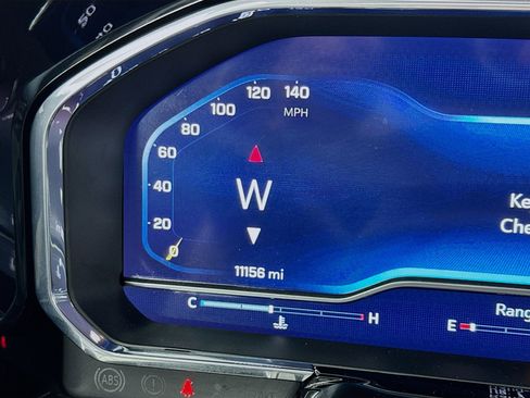 Used 2025 Chevrolet Silverado 1500 LT image 8