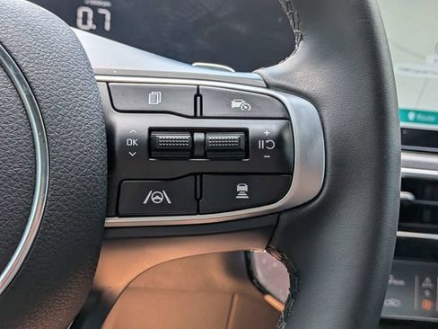 Used 2025 Kia K5 GT FWD image 31
