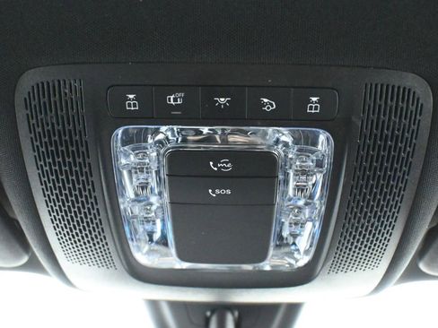 Certified 2022 Mercedes-Benz GLA 250 4MATIC image 20