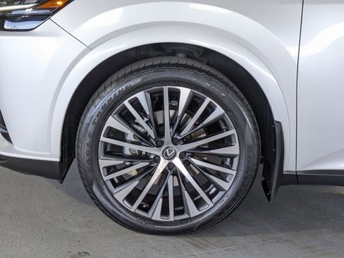 Used 2023 Lexus RX 350 Premium Plus w/ Cold Area Package FWD image 23