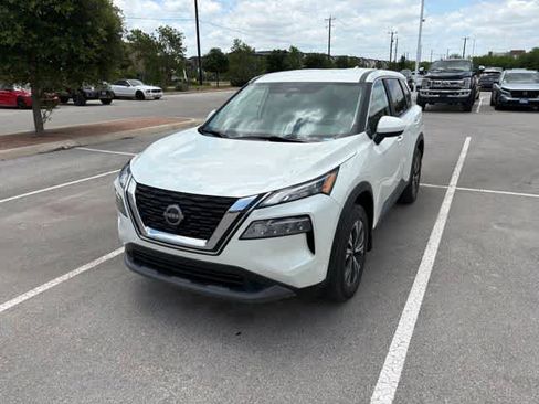 Used 2023 Nissan Rogue SV FWD image 1