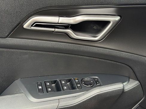 New 2026 Kia Sportage S AWD/4WD image 18