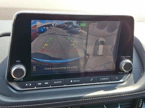 Certified 2021 Nissan Rogue SV image 18