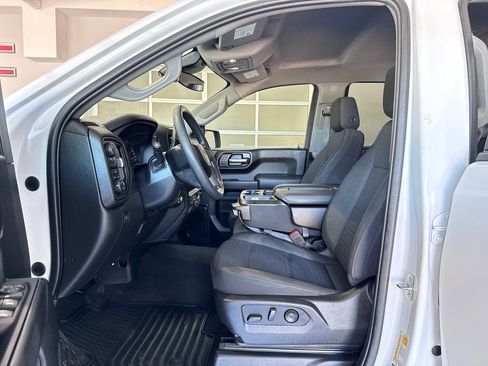 Certified 2023 Chevrolet Silverado 1500 Custom w/ Rally Edition image 9