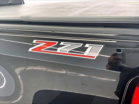 Used 2019 Chevrolet Colorado Z71 RWD image 7