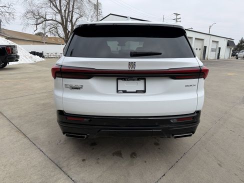 Used 2025 Buick Enclave Sport Touring image 30