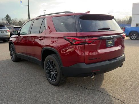 Used 2023 Chevrolet Traverse RS image 15