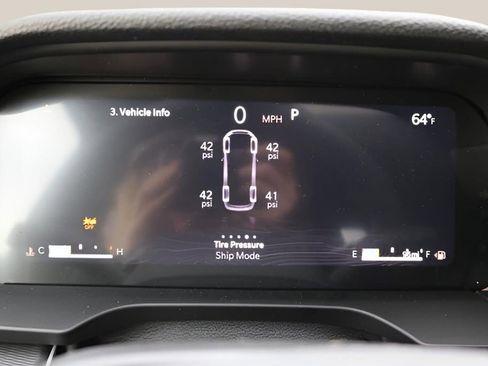 New 2025 Jeep Grand Cherokee L Laredo image 25