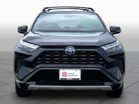 Used 2024 Toyota RAV4 SE AWD/4WD image 4