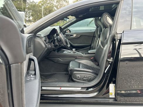 Used 2019 Audi S5 Premium Plus w/ Premium Plus image 2