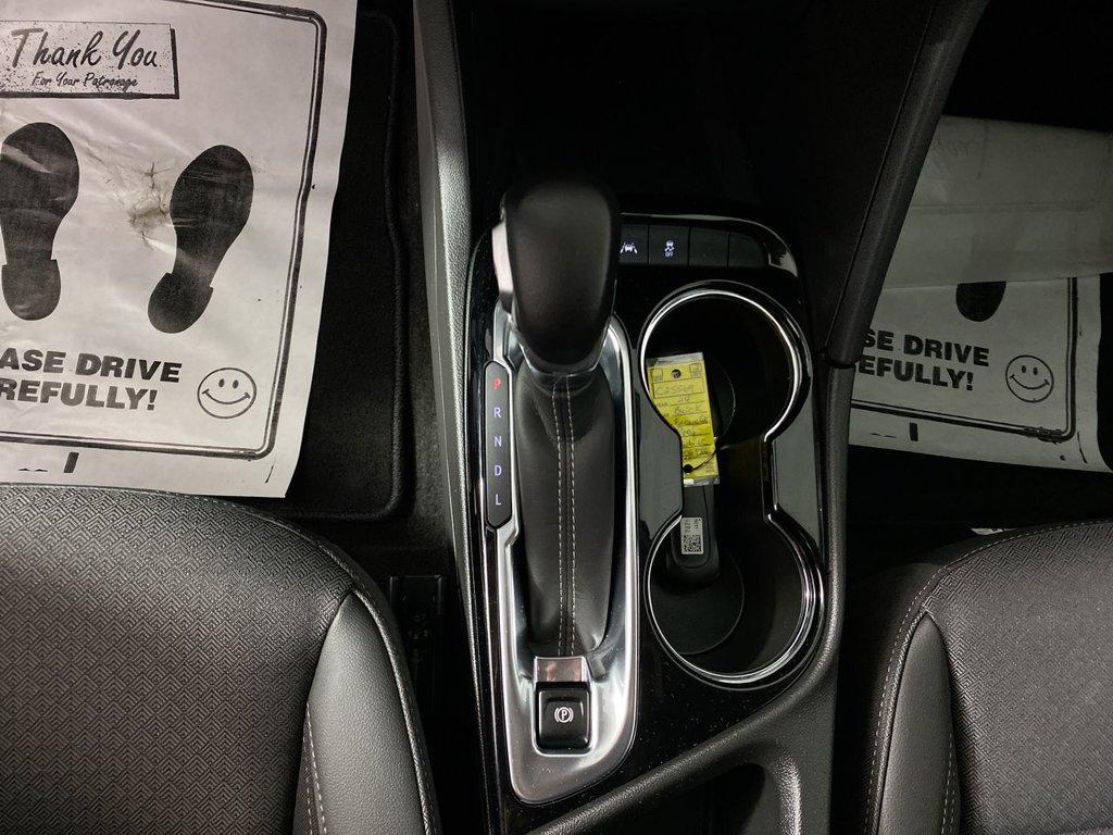 Certified 2024 Buick Encore GX Preferred w/ Comfort Package FWD image 19
