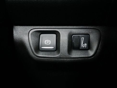 Used 2023 GMC Acadia SLE w/ Elevation Edition AWD/4WD image 21