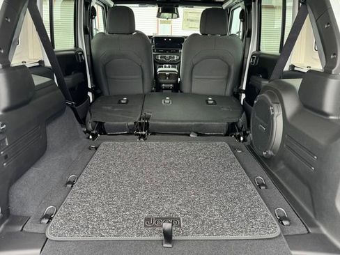 New 2026 Jeep Wrangler Unlimited Sport AWD/4WD image 21