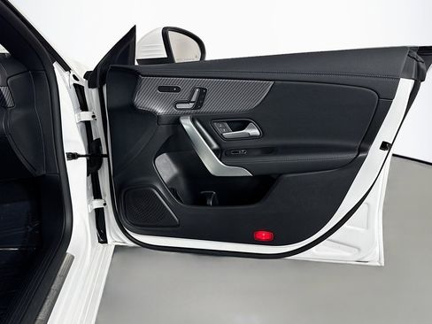 Certified 2026 Mercedes-Benz CLA 250 image 25